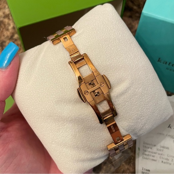 Kate Spade Watch - Picture 6 of 9